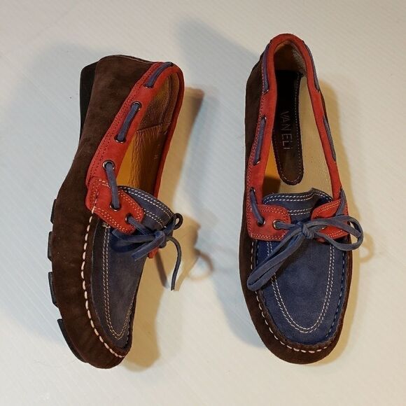 Vaneli Suede Driving Moccasins Red Blue size 6M - Picture 3 of 11